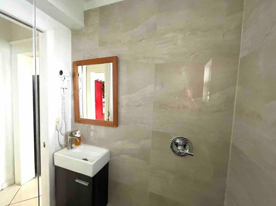 Private Room In The Heart Of Calle Ocho Miami Exterior foto